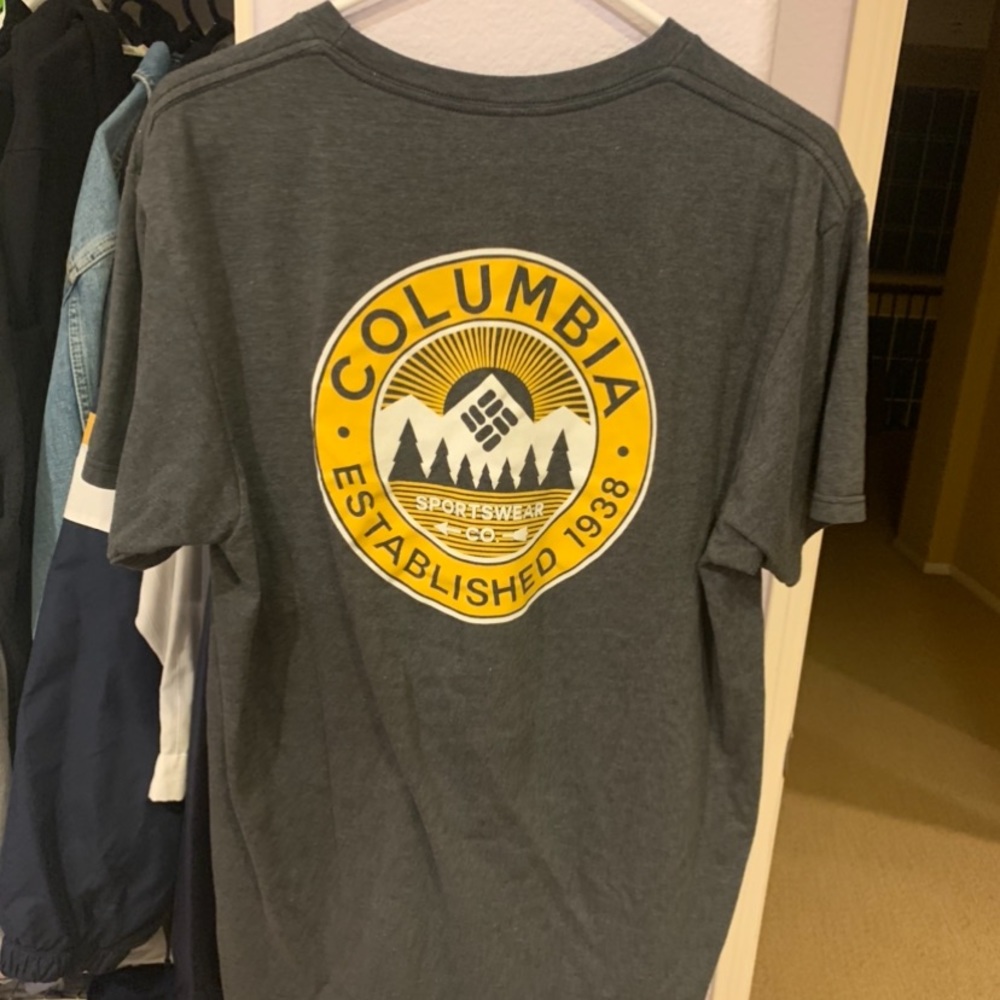 Columbia T-Shirt